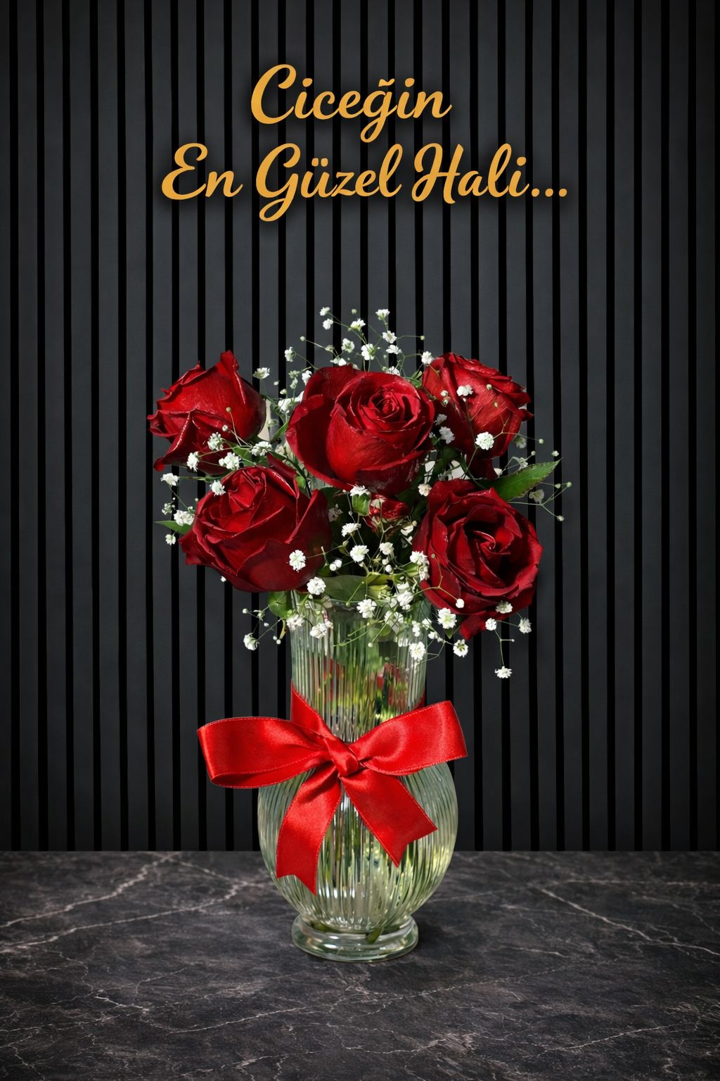 Büyük Boy Vazo 5 Adet Kırmızı Canlı Gül Ve Cipsolar