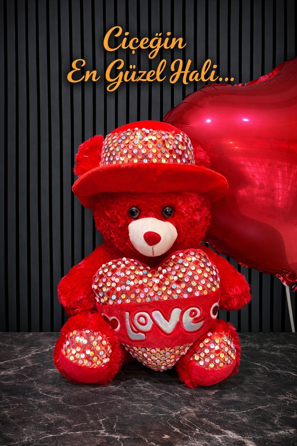 Kalpli Love Yastık Şapkalı Lüx Peluş Ayı