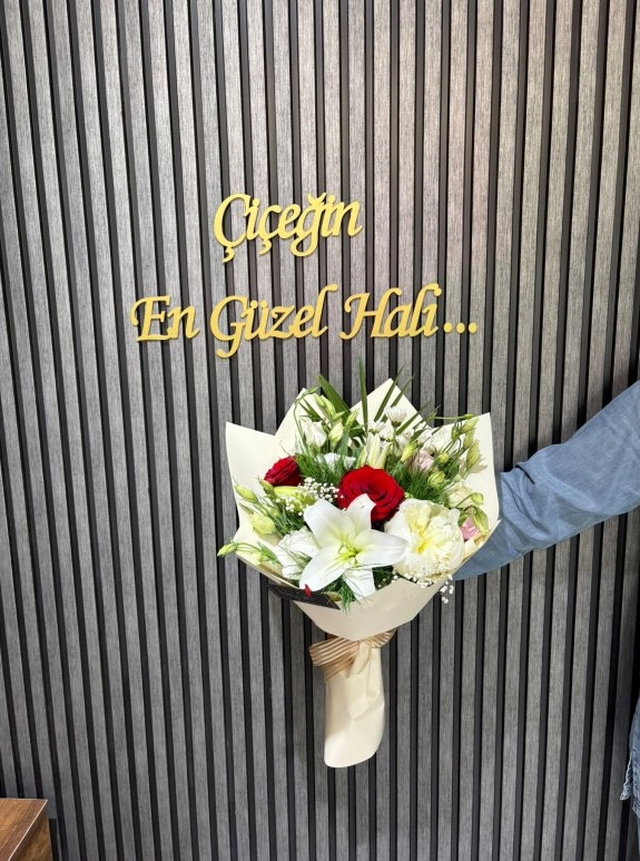 Lüx Buket Ithal Çiçekler